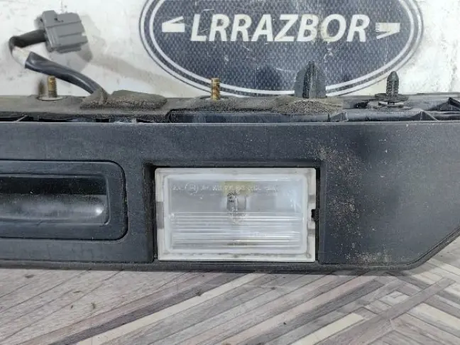 Ручка багажника Land Rover DISCOVERY 3 L319