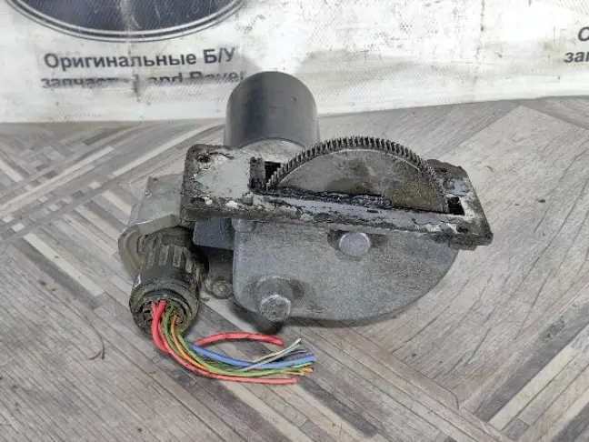 Моторчик блокировки редуктора Discovery 3/4 L319