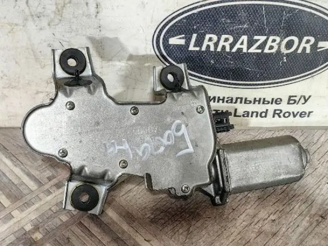 Моторчик стеклоочистителя задний DISCOVERY 3 L319