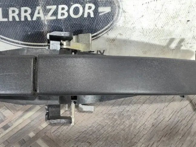 Ручка двери передней правой DISCOVERY 3 L319 05-09