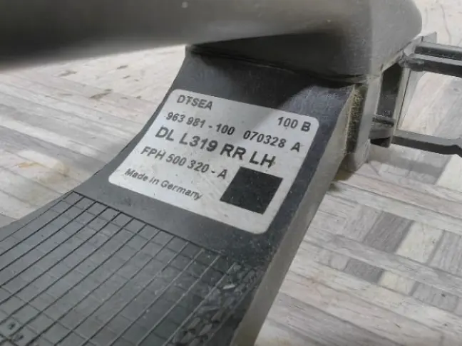 Ручка двери задняя левая DISCOVERY 3 L319 04-09