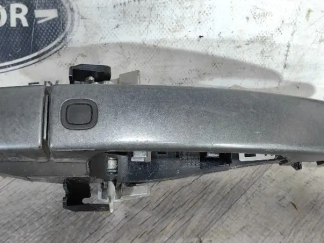 Ручка двери задняя правая Range Rover Sport L320