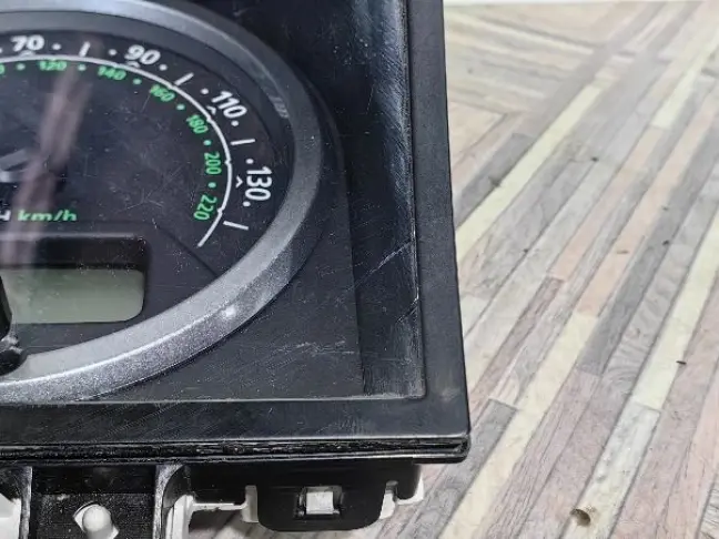 Панель приборов Land Rover DISCOVERY 3 L319 05-09