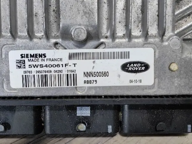 Блок управления двигателем Discovery 3 2.7