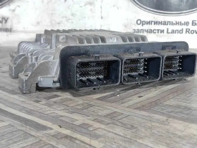 Блок управления двигателем Discovery 3 2.7