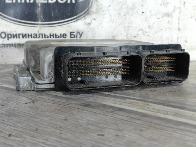 Блок управления двигателем Range Rover Sport L320