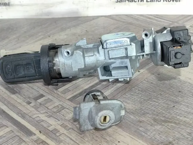 Блоки комплект  DISCOVERY 3 L319 05-09 2.7 EU4