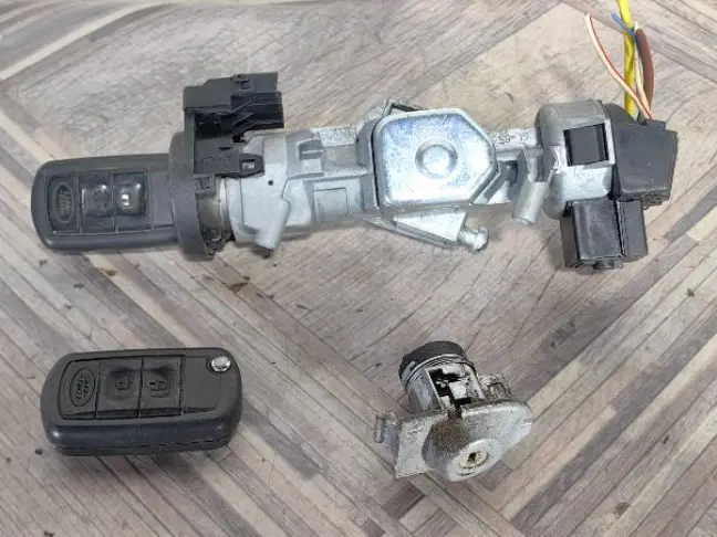 Блоки комплект  DISCOVERY 3 L319 05-09 2.7 EU4