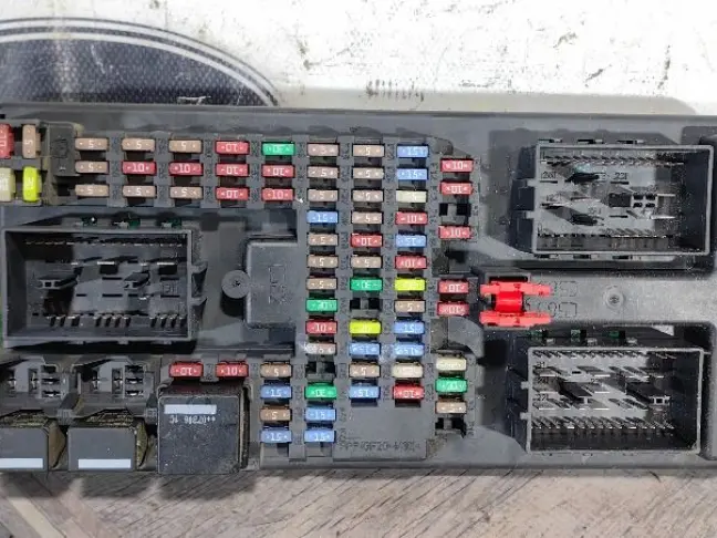 Блоки комплект  DISCOVERY 3 L319 05-09 2.7 EU4