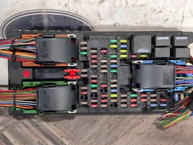 Блоки комплект Land Rover Discovery L319 09-12