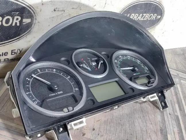Панель приборов Land Rover DISCOVERY 3 L319 05-09