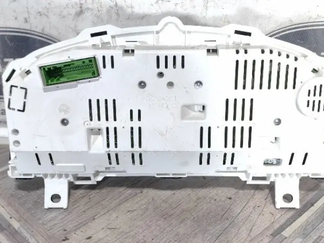 Панель приборов Land Rover DISCOVERY 3 L319 05-09