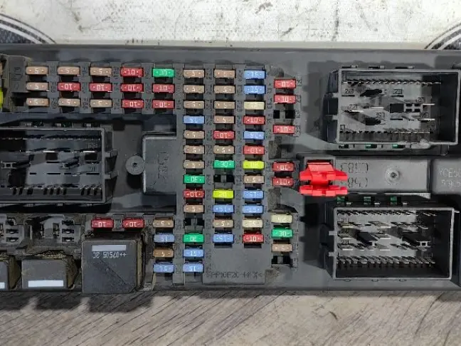 Блоки комплект  DISCOVERY 3 L319 05-09 2.7 EU4