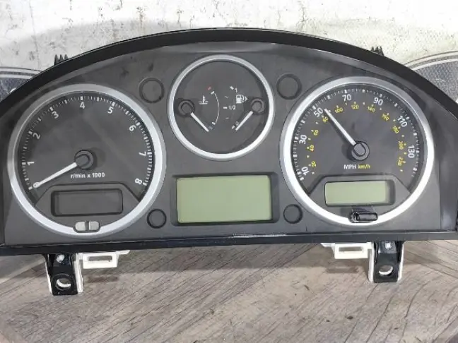 Панель приборов Land Rover DISCOVERY 3 L319 05-09