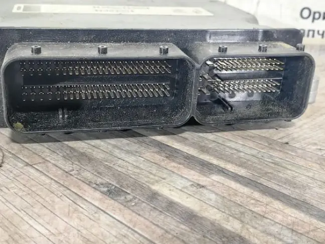 Блок управления двигателем Range Rover Sport L320