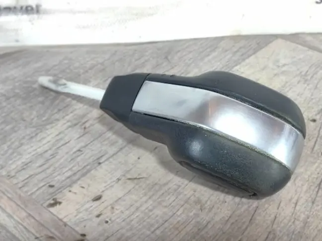 Рукоятка кулисы АКПП DISCOVERY 3 L319 05-09