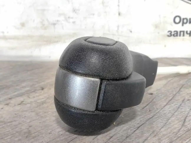 Рукоятка кулисы АКПП DISCOVERY 3 L319 05-09