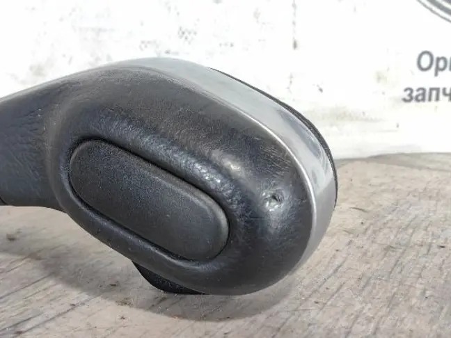 Рукоятка кулисы АКПП DISCOVERY 3 L319 05-09