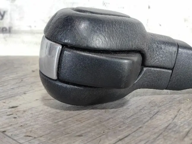 Рукоятка кулисы АКПП DISCOVERY 3 L319 05-09