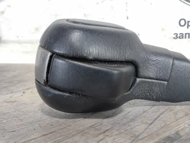 Рукоятка кулисы АКПП DISCOVERY 3 L319 05-09