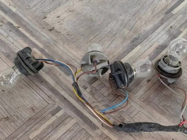 Проводка фонаря Land Rover Discovery 3 L319 04-09