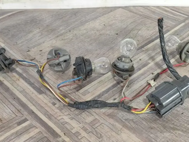 Проводка фонаря Land Rover Discovery 3 L319 04-09