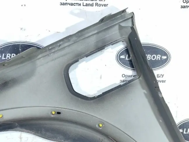 Крыло переднее правое DISCOVERY 3 L319 05-09