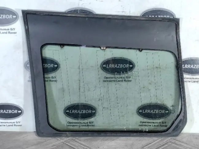 Стекло кузовное глухое правое DISCOVERY 3/4 L319