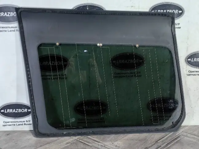Стекло кузовное (глухое) правое DISCOVERY 3 L319