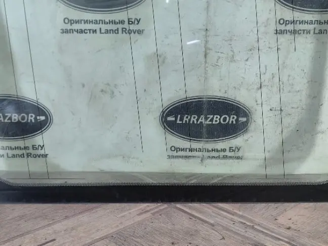 Стекло кузовное глухое левое DISCOVERY 3/4 L319