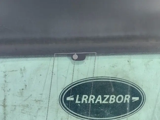 Стекло кузовное глухое левое DISCOVERY 3/4 L319