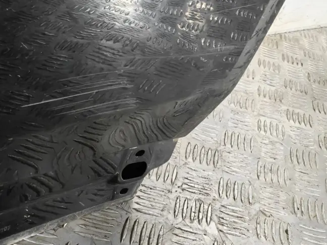 Дверь задняя правая DISCOVERY 3/4 L319  2005-2015