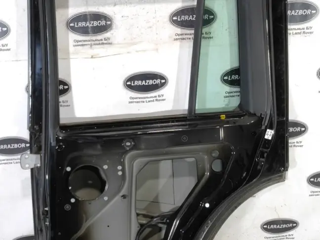 Дверь задняя правая DISCOVERY 3/4 L319  2005-2015