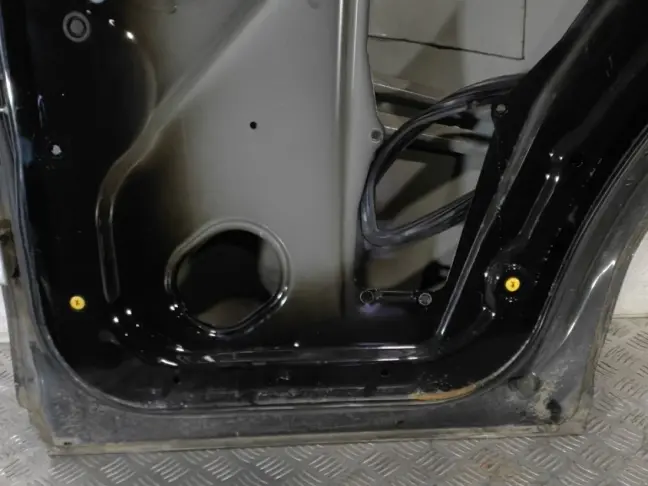 Дверь задняя правая DISCOVERY 3/4 L319  2005-2015