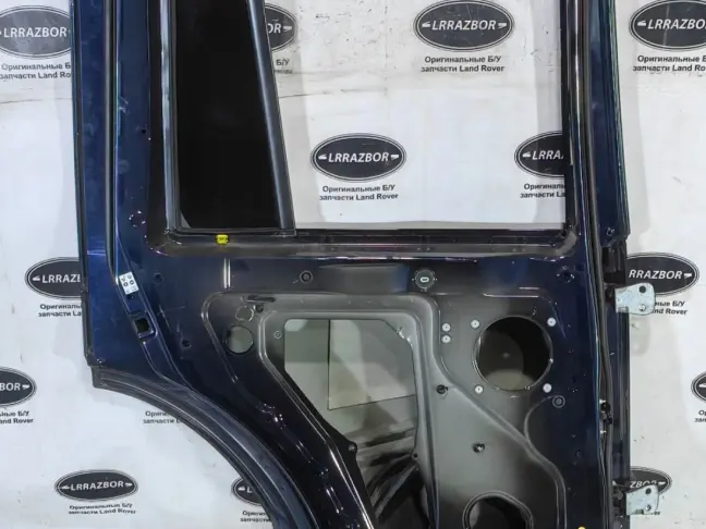 Дверь задняя левая DISCOVERY 3/4 L319  2005 - 2014