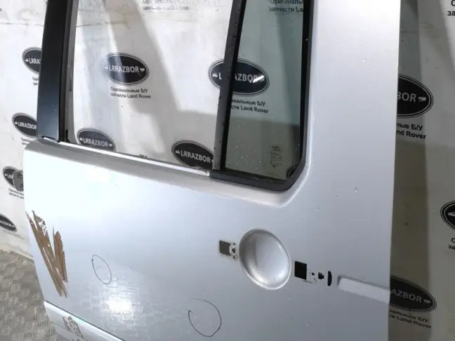 Дверь задняя левая DISCOVERY 3/4 L319  2005 - 2014