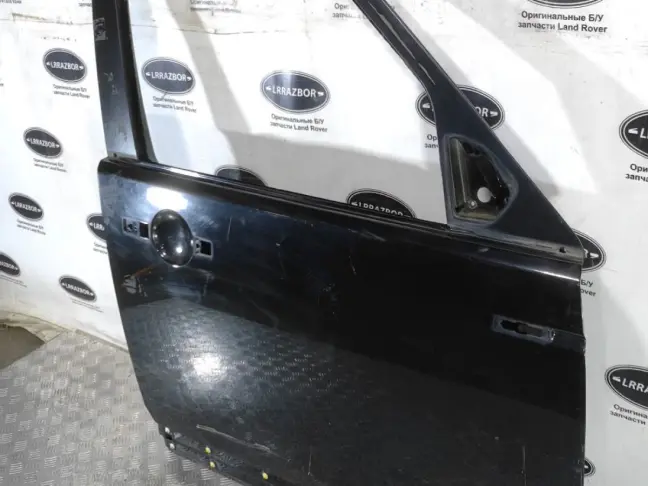 Дверь передняя правая DISCOVERY 3/4 L319 05-14