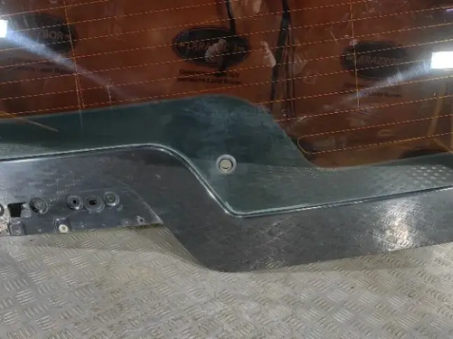 Крышка багажника Land Rover DISCOVERY 3/4 L319