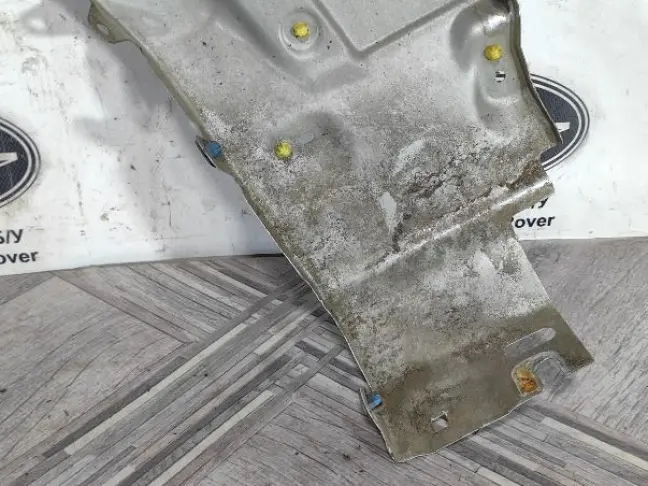 Крыло переднее правое DISCOVERY 3 L319 05-09