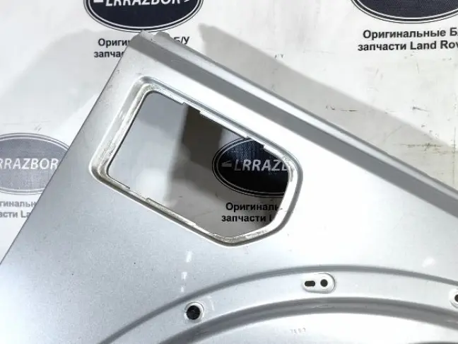 Крыло переднее правое DISCOVERY 3 L319 05-09