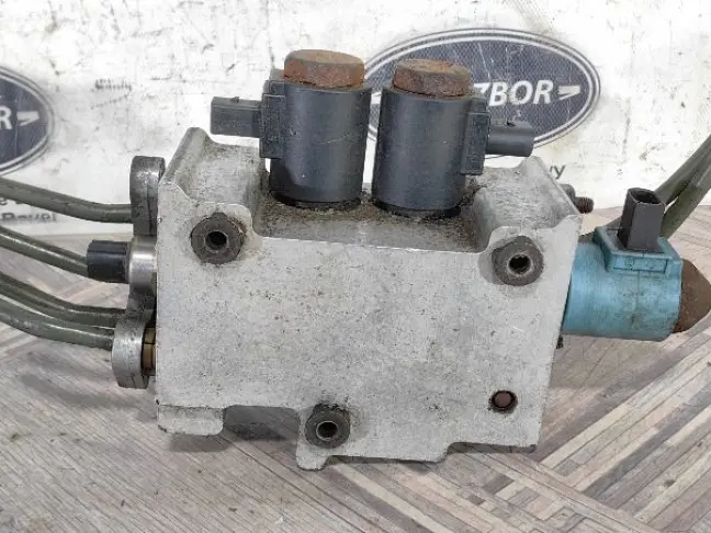 Блок клапанов стабилизации Land Rover Discovery 2