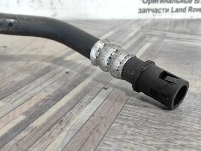 Патрубок ГУР низкого давления DISCOVERY 3 L319 2.7
