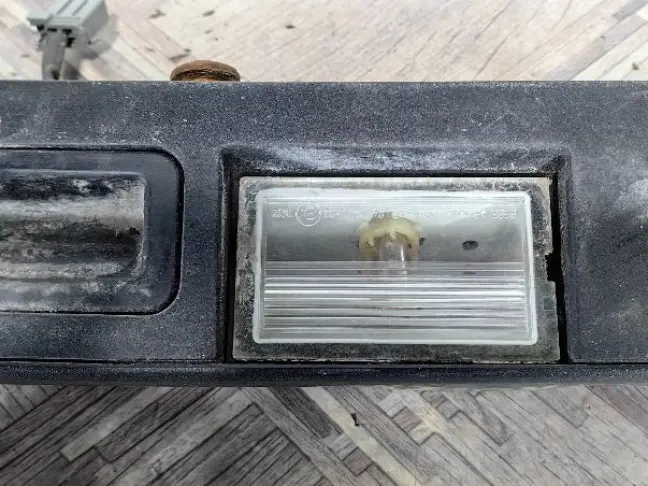 Ручка багажника Land Rover DISCOVERY 3 L319