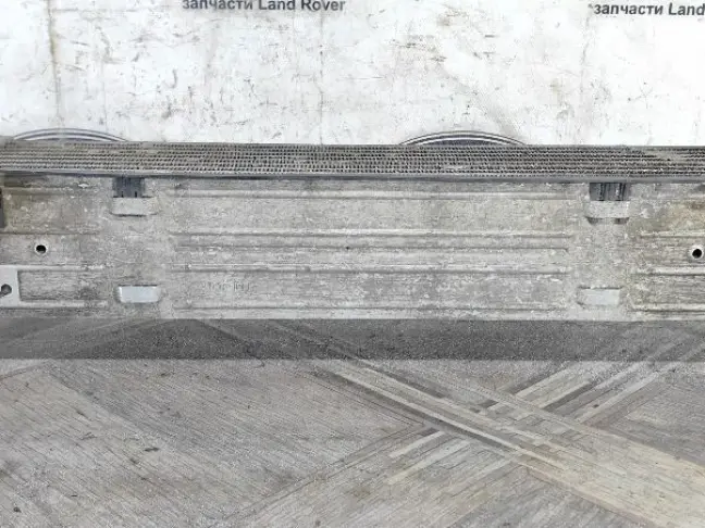 Радиатор интеркуллера DISCOVERY 3 L319 05-09 2.7