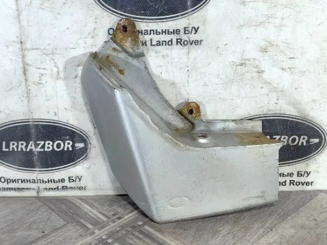 Брызговик передний левый Discovery 3/4 L319