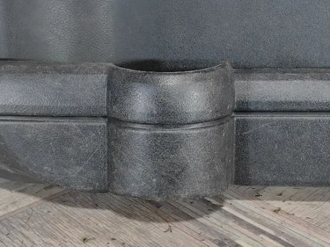 Обшивка двери правая перед DISCOVERY 3 L319 05-09