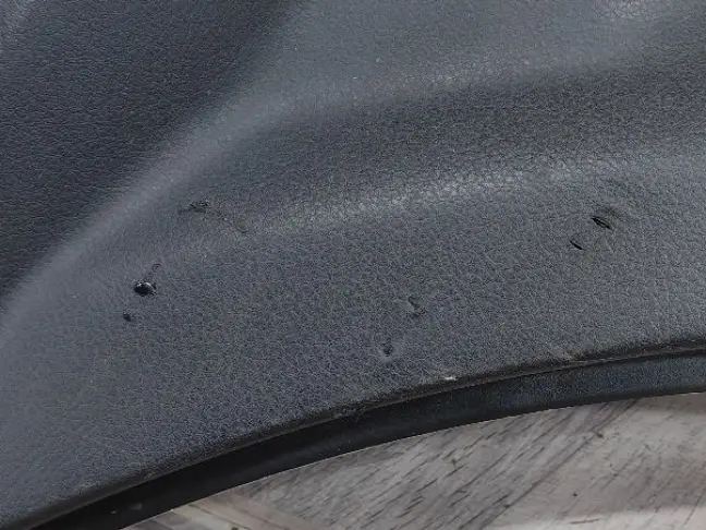 Обшивка двери левая задняя DISCOVERY 3 L319 05-09