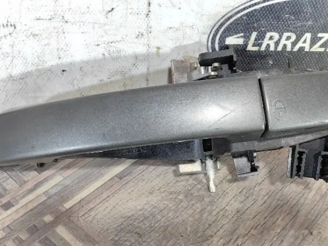 Ручка двери передней левой DISCOVERY 4 L319 09-12