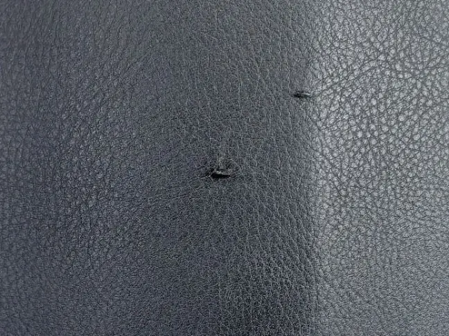 Обшивка двери левая задняя DISCOVERY 3 L319 05-09