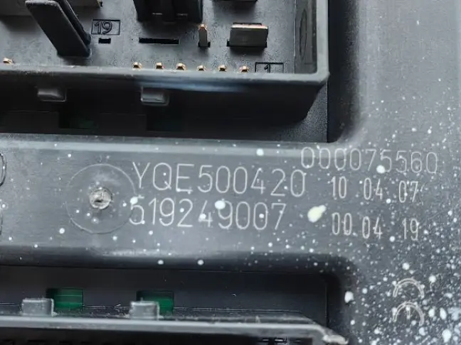 Блоки комплект  DISCOVERY 3 L319 05-09 4.4